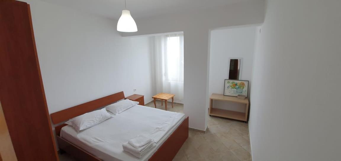 Seaview Apartment Borsh Exterior foto